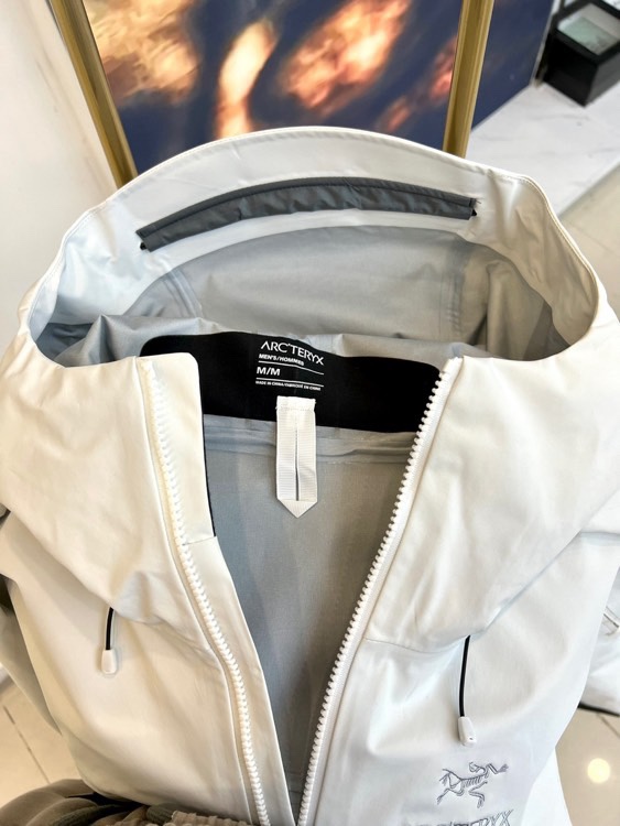 ARC'TERYX ALoro PianaHA SV 7代 【顶级版】| 巅峰再造，征服极限之境。专为高