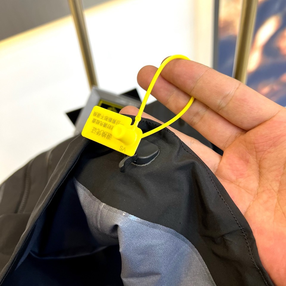 ARC‘TERYX/始祖鸟【顶级版，自带救援反射器】ALoro Pianaha系列 Sv 第7代 GOR