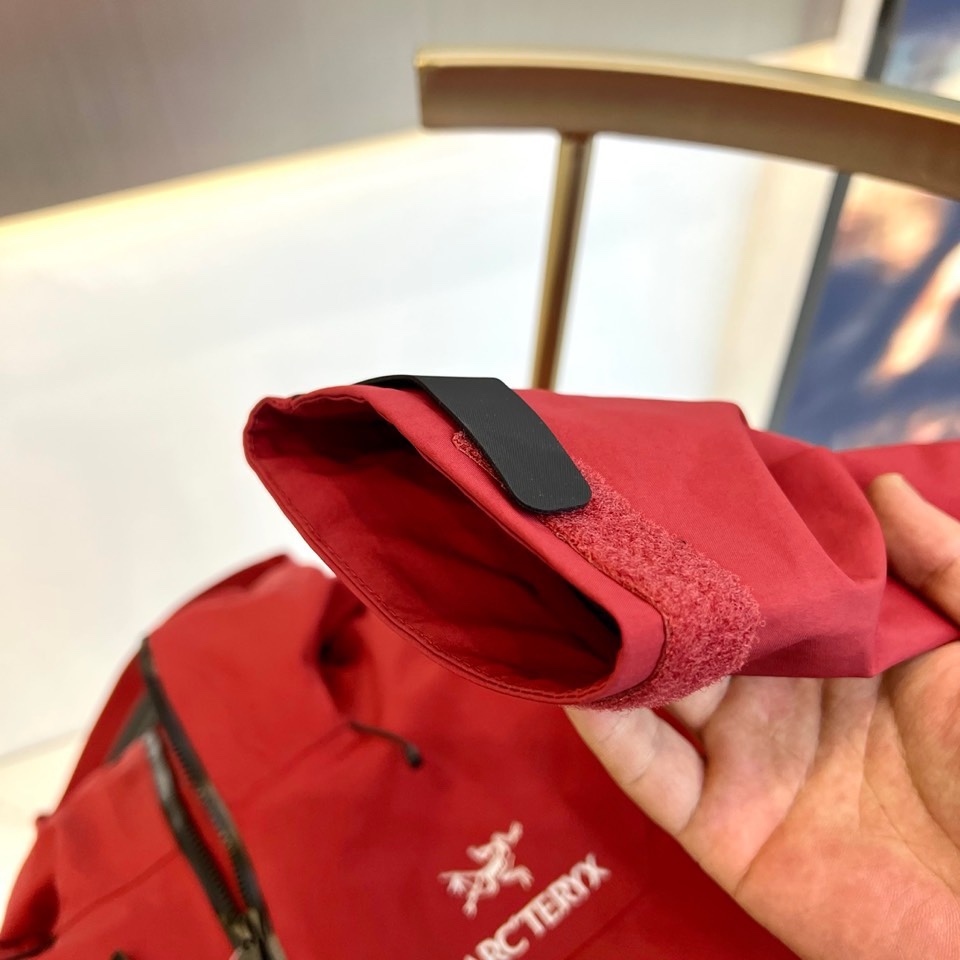 ARC‘TERYX/始祖鸟【顶级版，自带救援反射器】ALoro Pianaha系列 Sv 第7代 GOR