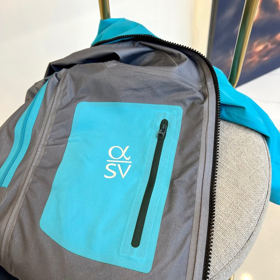 ARC‘TERYX/始祖鸟【顶级版，自带救援反射器】ALoro Pianaha系列 Sv 第7代 GOR