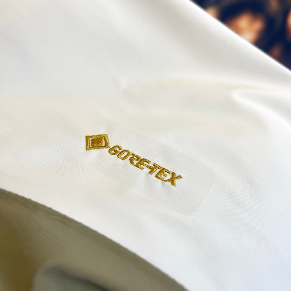 Arcteryx［顶级版］始祖鸟冲锋衣，帅到炸裂的一款！ARC TERYX始祖鸟 BEAMS 25周年联