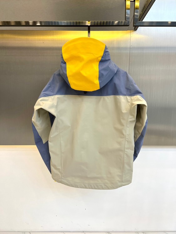 ARC‘TERYX/始祖鸟【蛇年🐍限定】ALoro Pianaha系列 Sv 第7代 GORE-TEX 