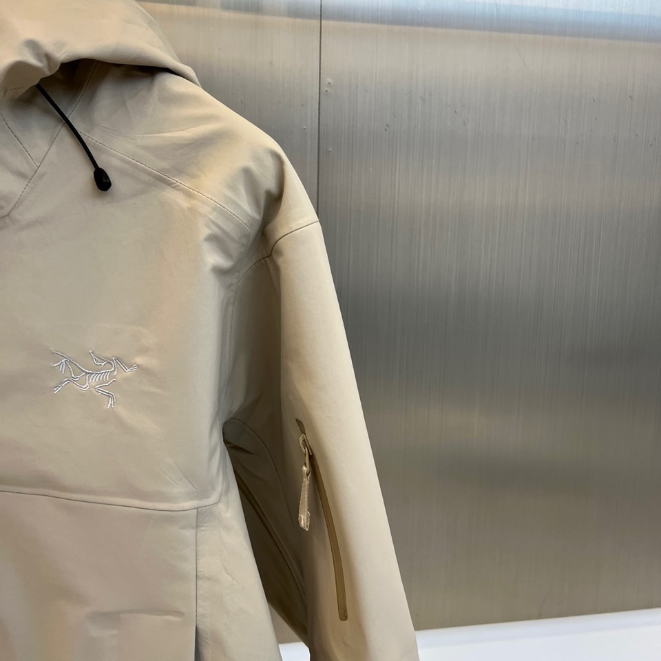 ARC’TERYX始祖鸟Sidewinder 【响尾蛇】冲锋衣，全地形征服者—定义高山全能防护新标杆！•