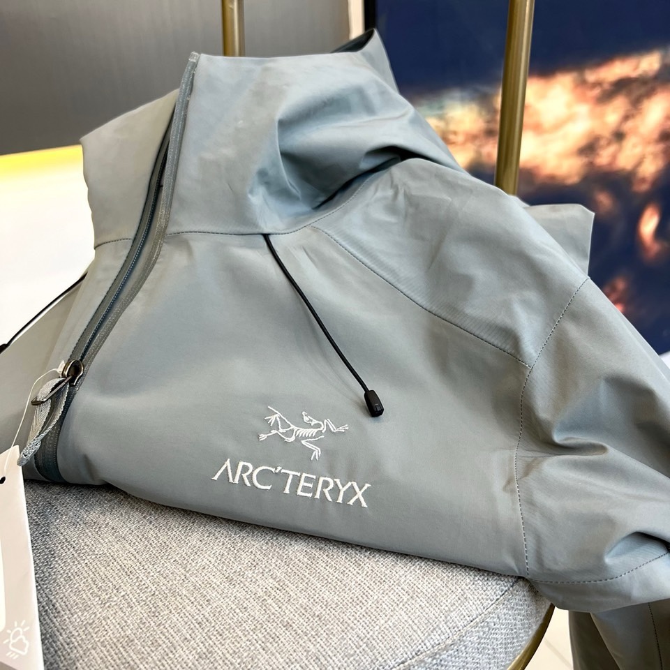 Arcteryx-🐦家［顶级版，随意对比，不是莆田货］ARC‘TERYX/始祖鸟 beta LT系列冲锋