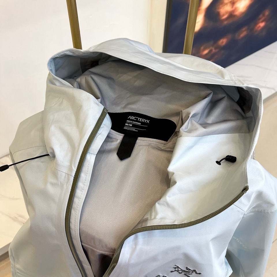 Arcteryx［顶级版，随意对比，不是莆田货］ARC‘TERYX/始祖鸟 beta LT系列冲锋衣 官