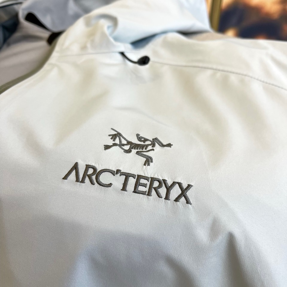 Arcteryx［顶级版，随意对比，不是莆田货］ARC‘TERYX/始祖鸟 beta LT系列冲锋衣 官