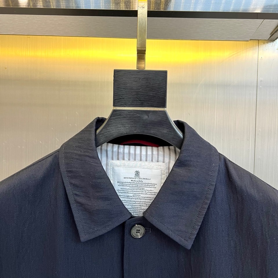 Brunello Cucinelli-BC、2026春夏新品夹克，以意式优雅重塑休闲美学。色调纯净柔和，
