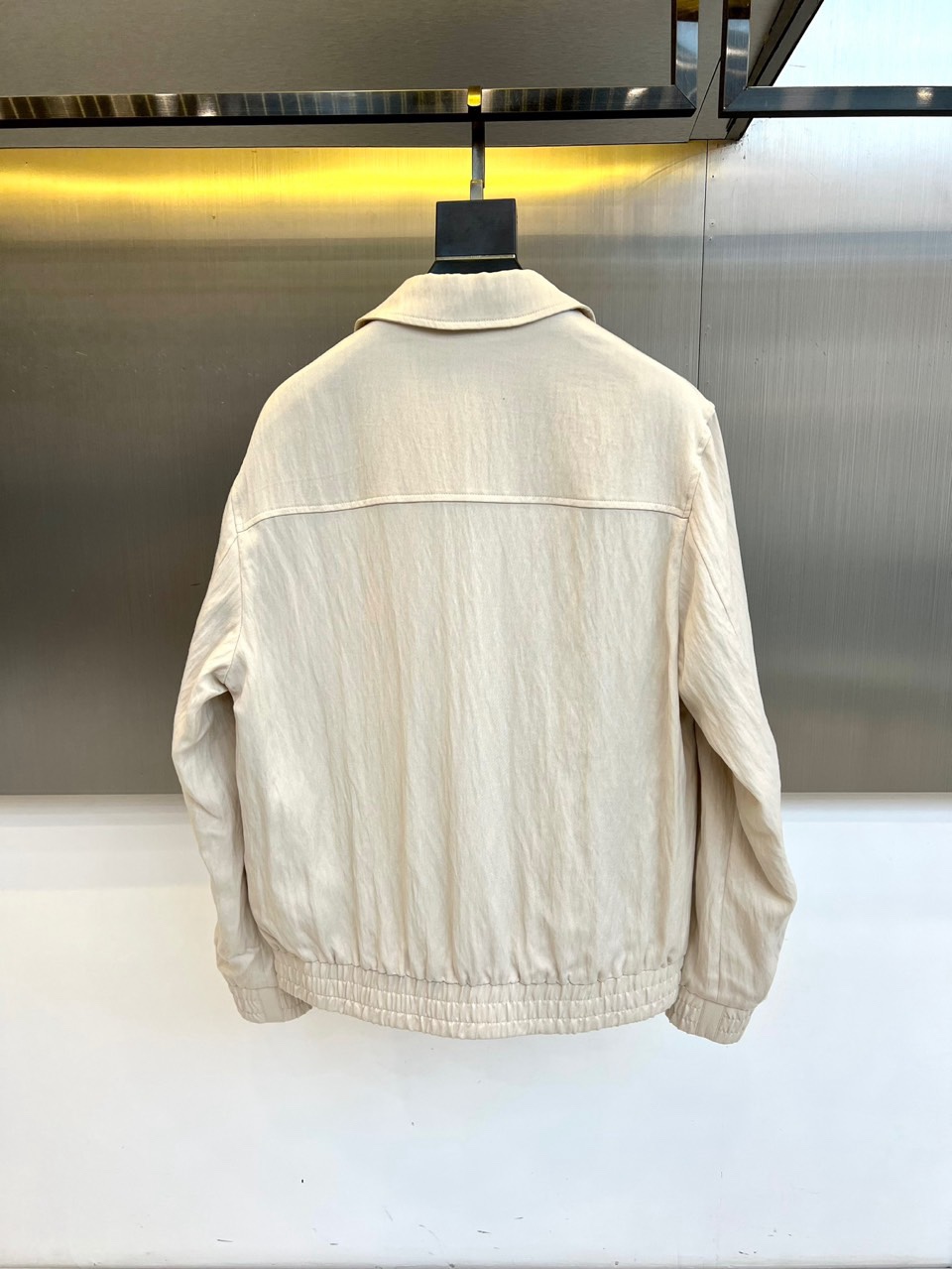 Brunello Cucinelli-BC、2026春夏新品夹克，以意式优雅重塑休闲美学。色调纯净柔和，