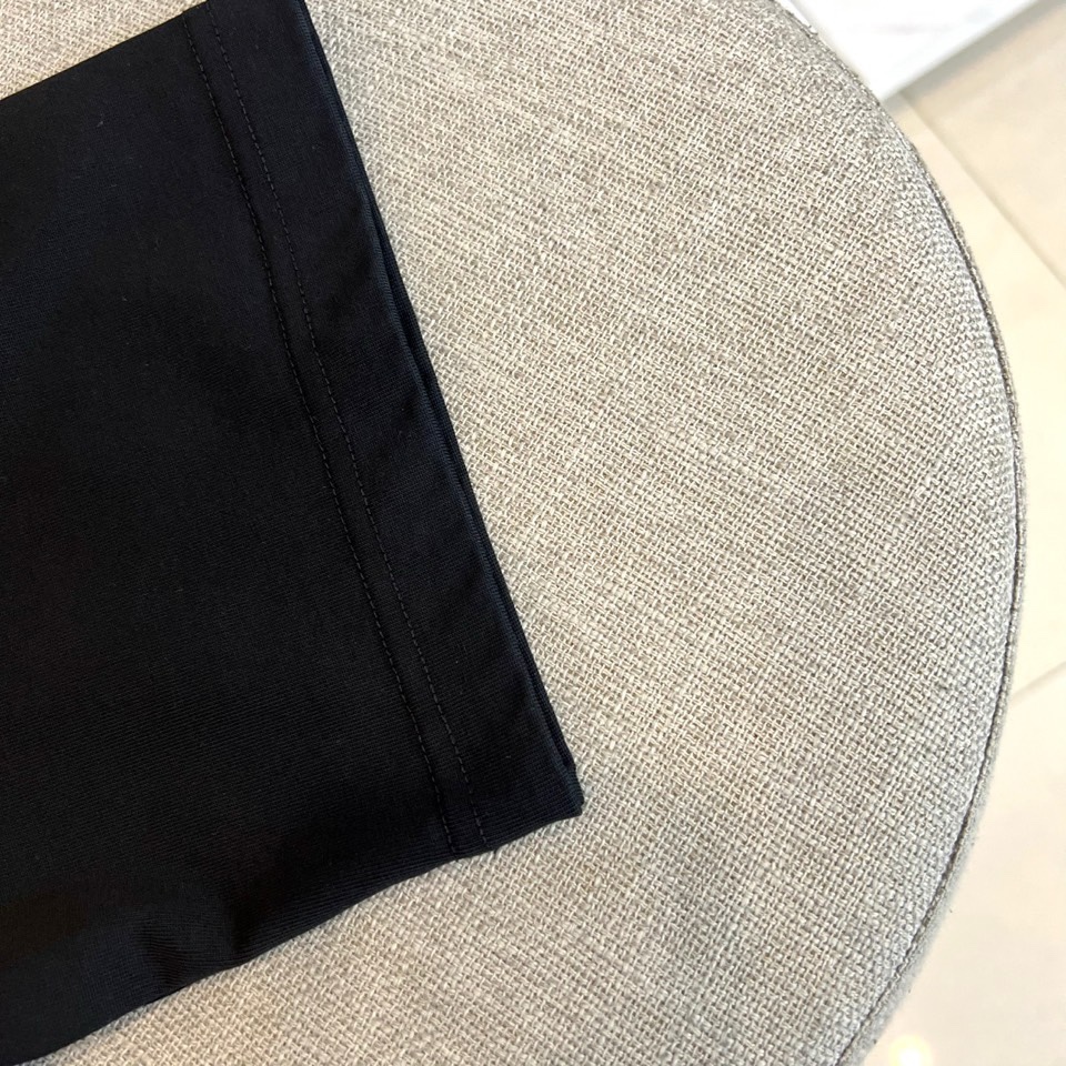 Chrome Herad克罗心、2026春夏新品简约风圆领短袖T恤，纯净底色，打造高级百搭的衣橱刚需。版