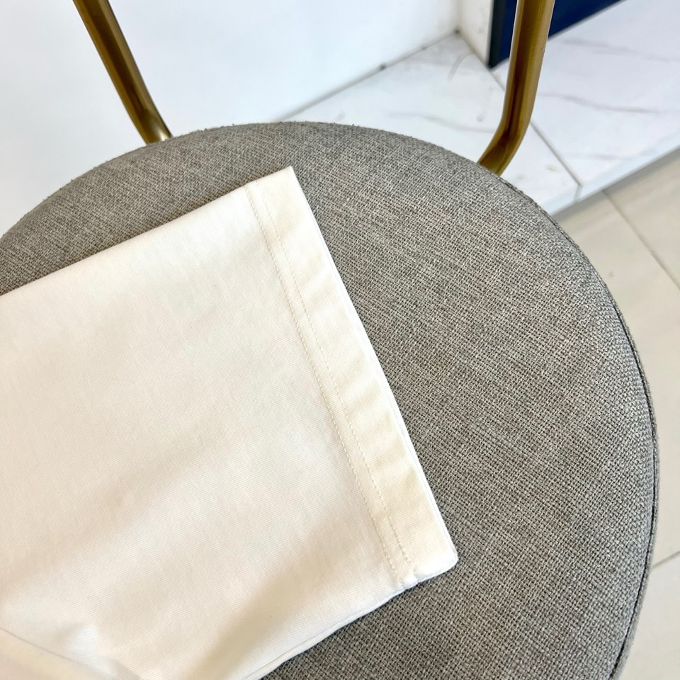 Chrome Herad克罗心、2026春夏新品简约风圆领短袖T恤，纯净底色，打造高级百搭的衣橱刚需。版