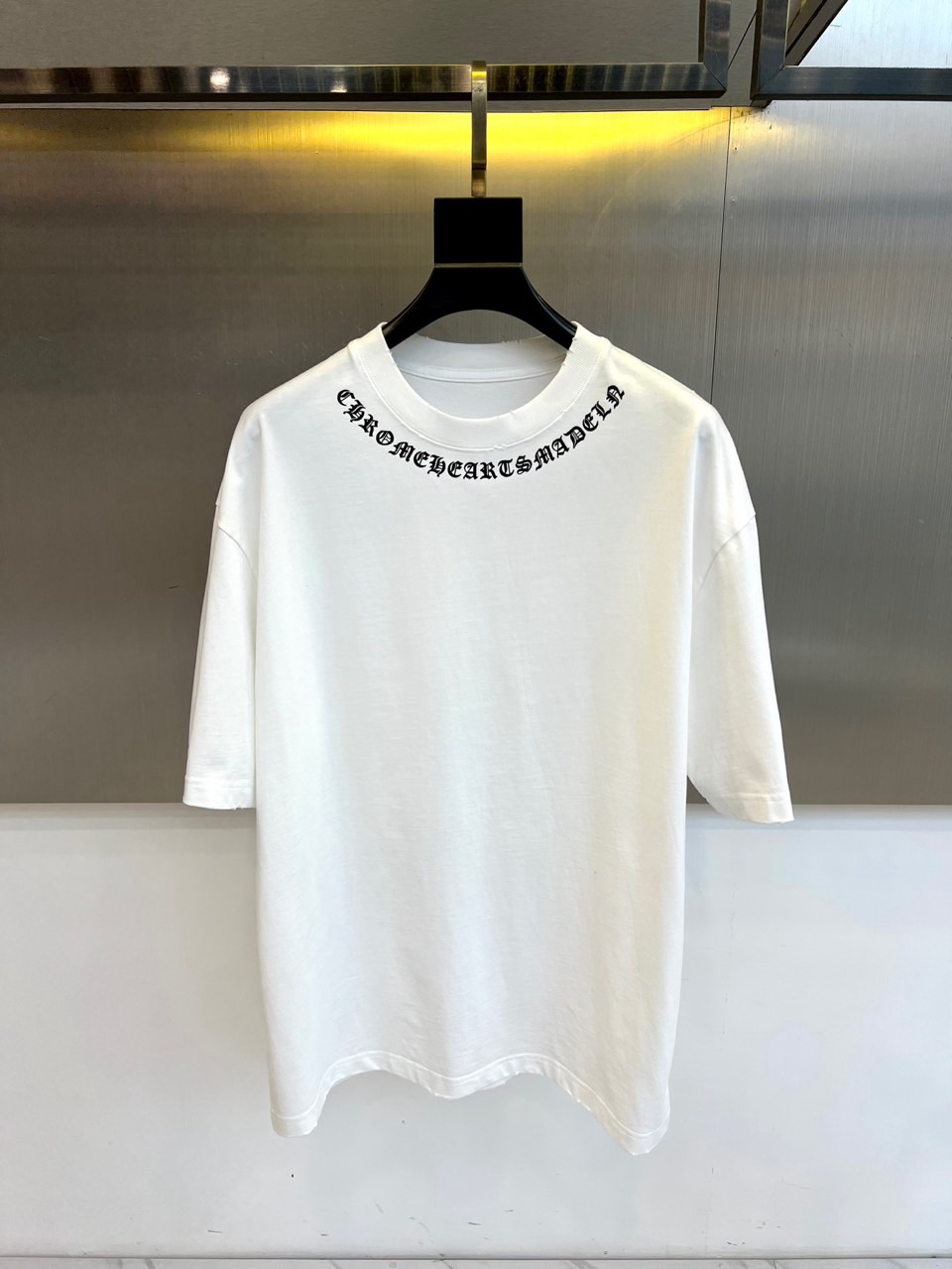 Chrome Herad克罗心、2026春夏新品重磅登场！100%纯棉面料，经典刺绣T恤，以极简纯色为底