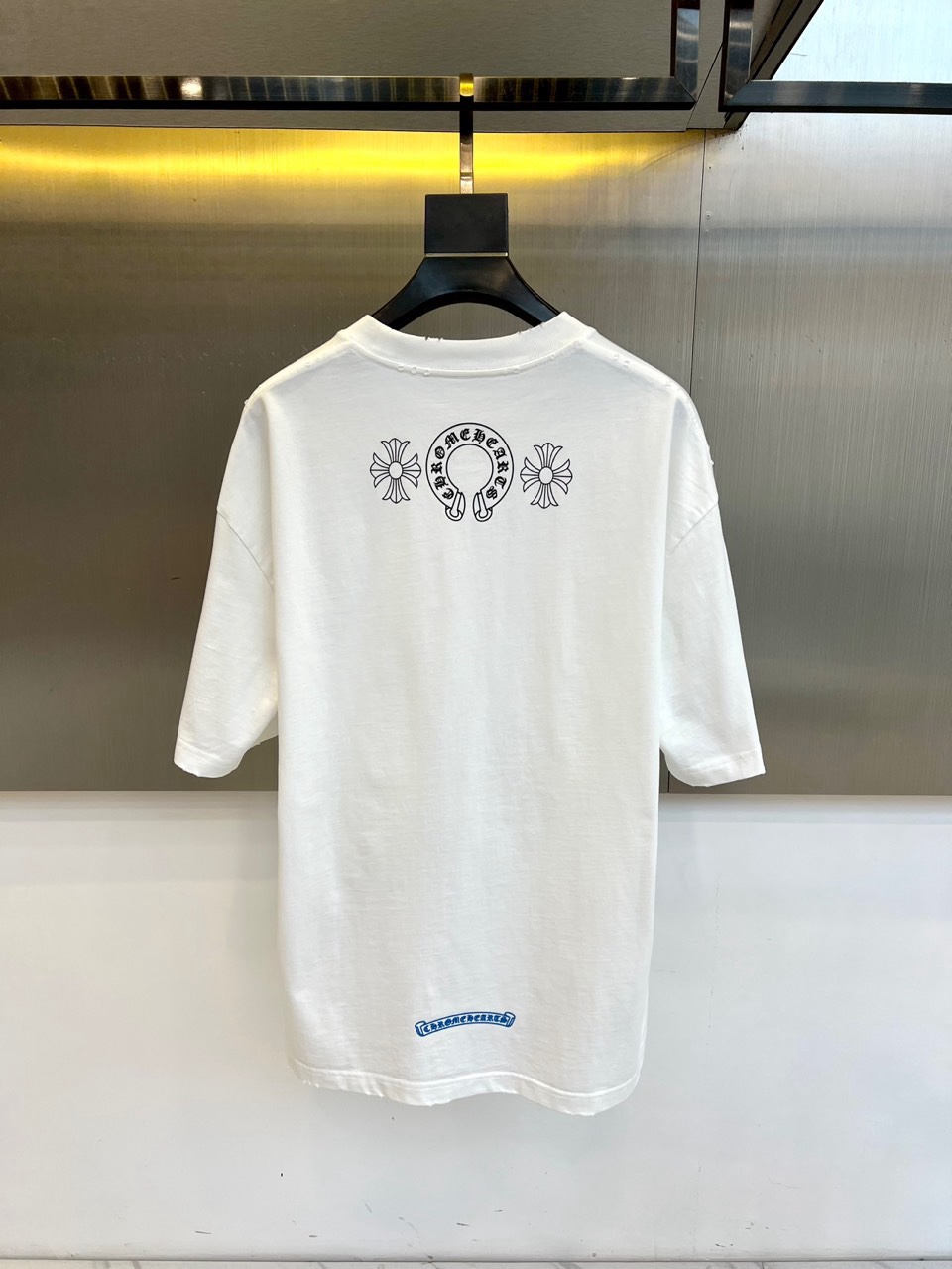 Chrome Herad克罗心、2026春夏新品重磅登场！100%纯棉面料，经典刺绣T恤，以极简纯色为底