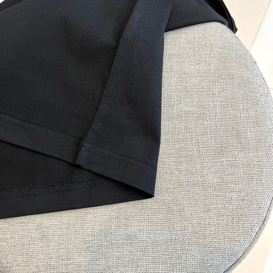 Bur巴宝莉、2026春夏新品骑士刺绣T恤，采用纯棉材质，柔软透气，夏天穿超舒服！胸前骑士图案+品牌字母