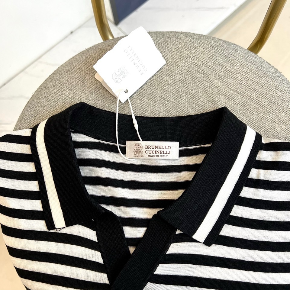 Brunello Cucinelli 2026春夏新品针织短袖POLO衫，以顶级面料与精裁工艺诠释意式休