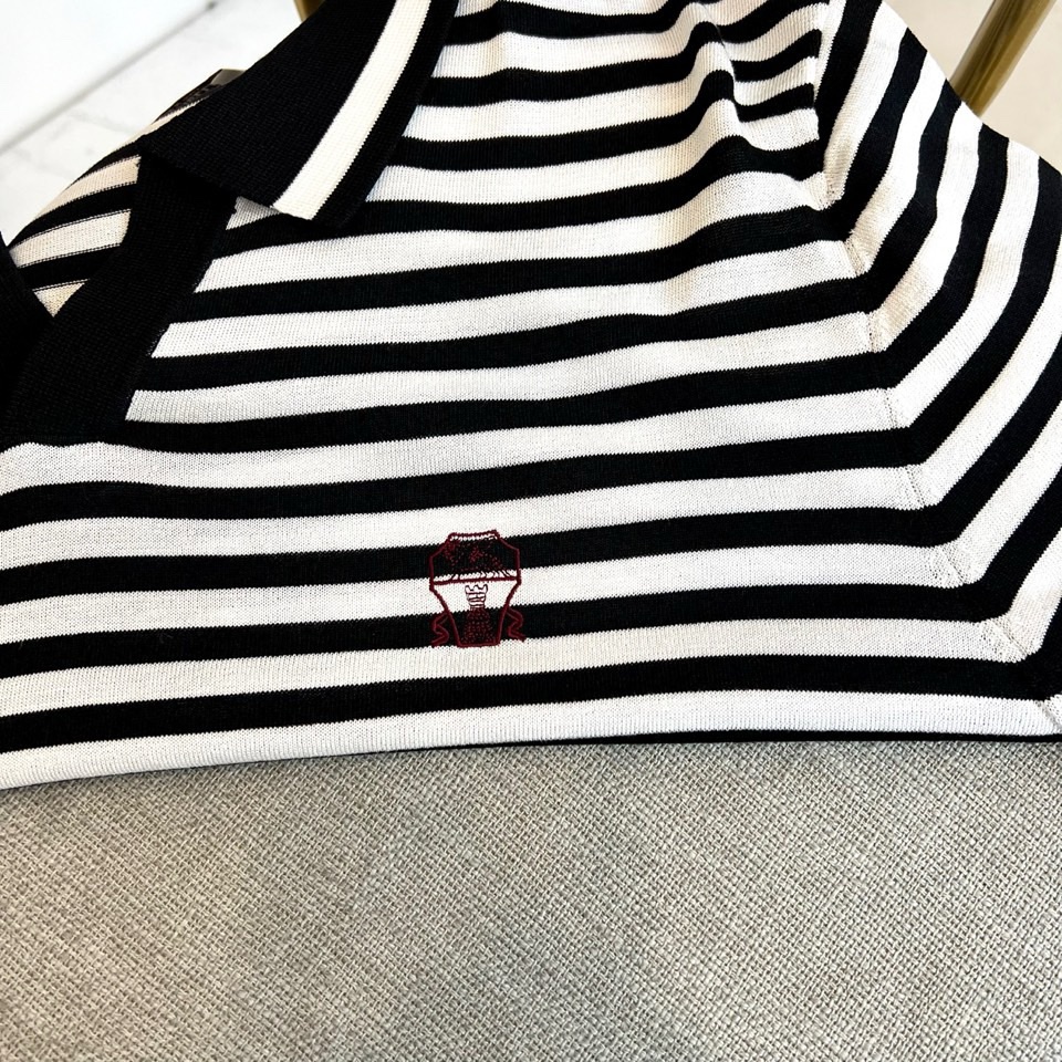 Brunello Cucinelli 2026春夏新品针织短袖POLO衫，以顶级面料与精裁工艺诠释意式休
