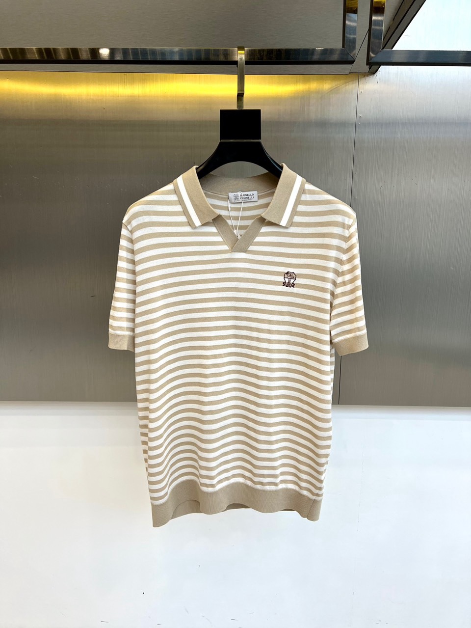 Brunello Cucinelli 2026春夏新品针织短袖POLO衫，以顶级面料与精裁工艺诠释意式休