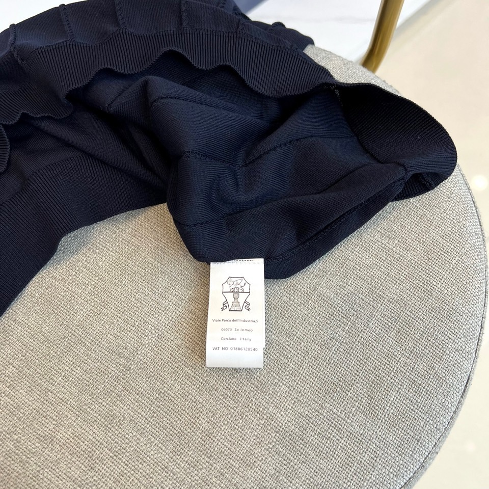 Brunello Cucinelli-bc、2026春夏新品短袖Polo，这款针织POLO衫以轻奢休闲风
