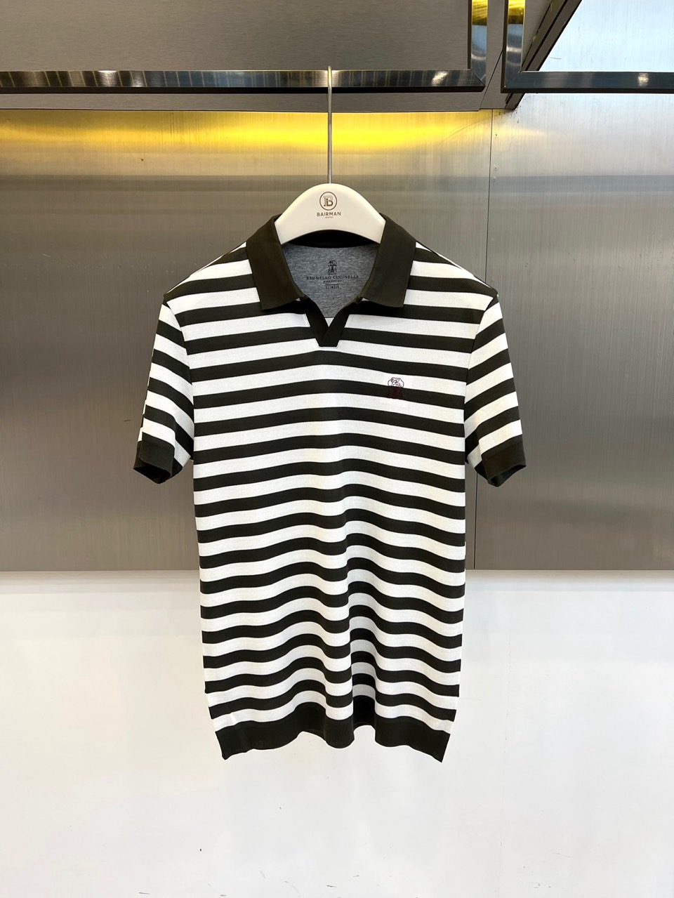 Brunello Cucinelli-BC、2026春夏新品条纹Polo衫，以经典翻领设计重塑休闲风尚，