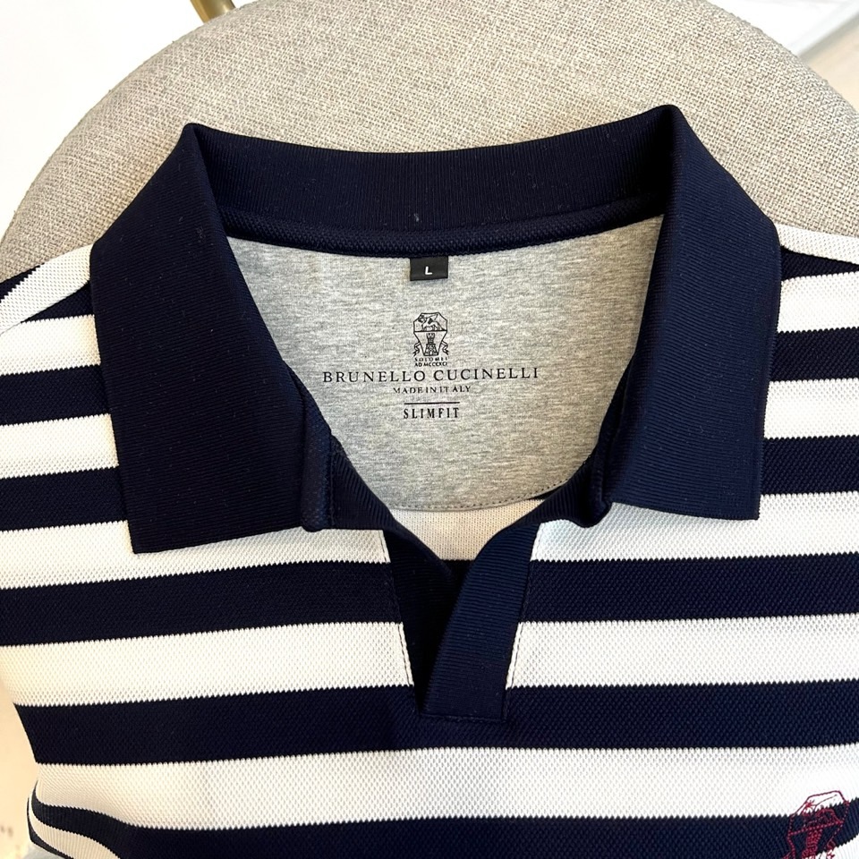 Brunello Cucinelli-BC、2026春夏新品条纹Polo衫，以经典翻领设计重塑休闲风尚，