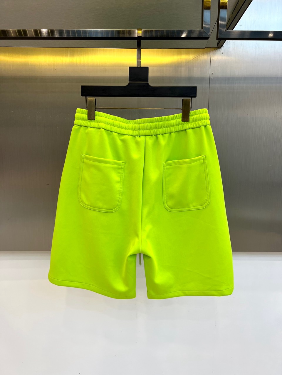 Alexander Wang亚历山大、2026春夏新品短裤，瞬间点亮春夏穿搭氛围！宽松版型适配多元身形，