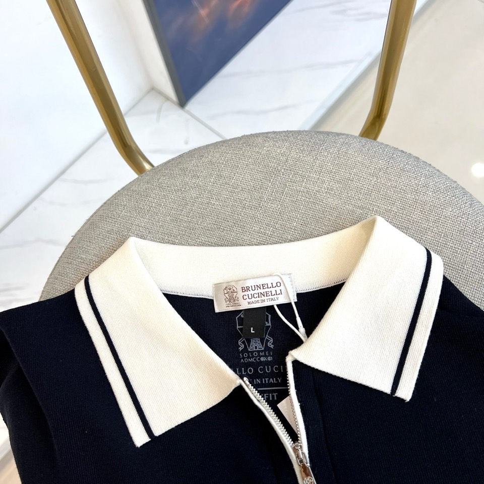 Brunello Cucinelli-BC、2026春夏新品针织短袖Polo衫，以利落修身剪裁重塑经典轮