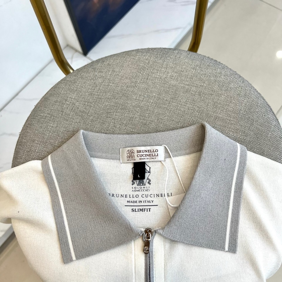 Brunello Cucinelli-BC、2026春夏新品针织短袖Polo衫，以利落修身剪裁重塑经典轮