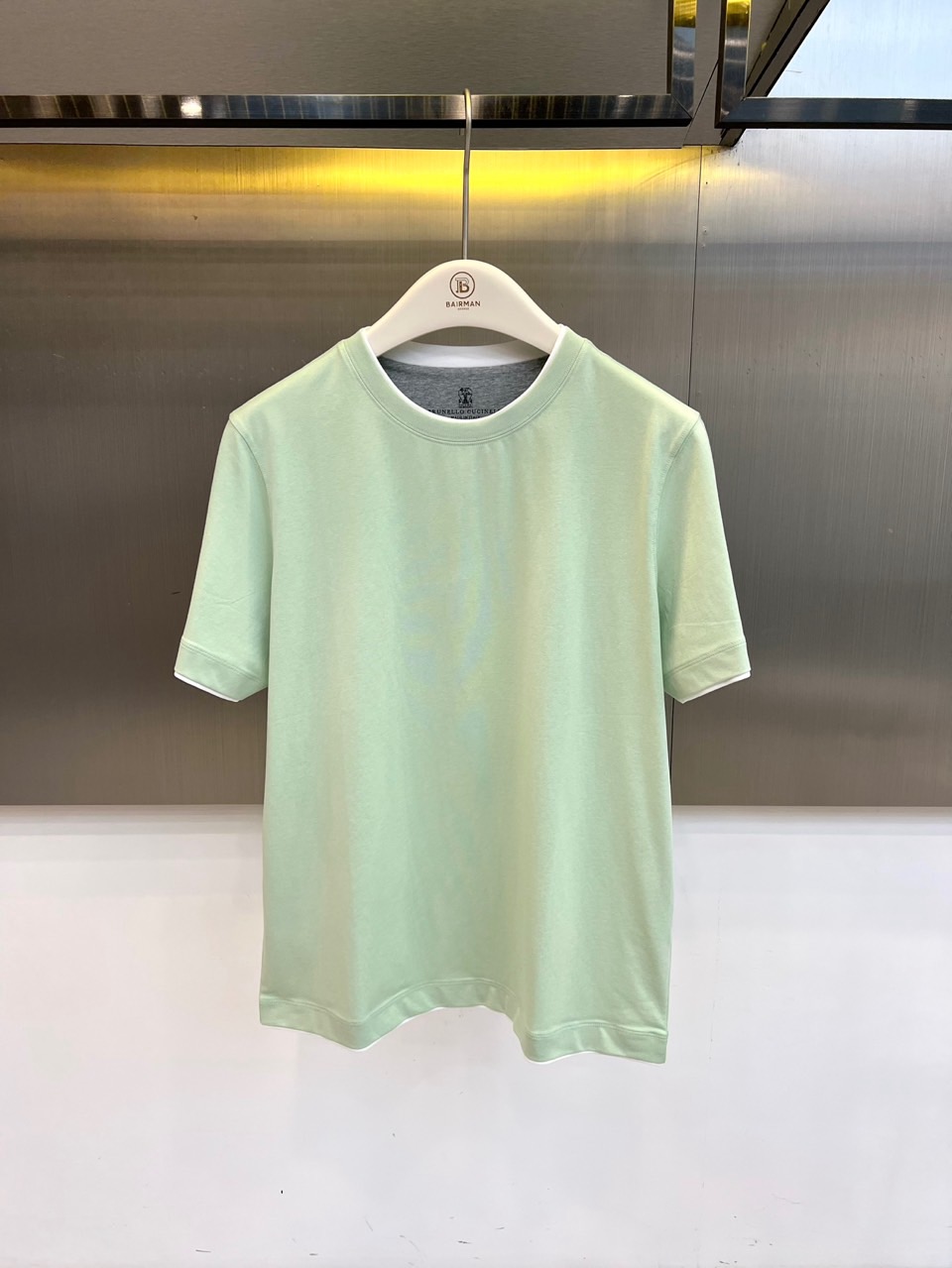 Brunello Cucinelli-BC、2026春夏新品短袖T恤，以醒目色调为主色，瞬间点亮视觉焦点