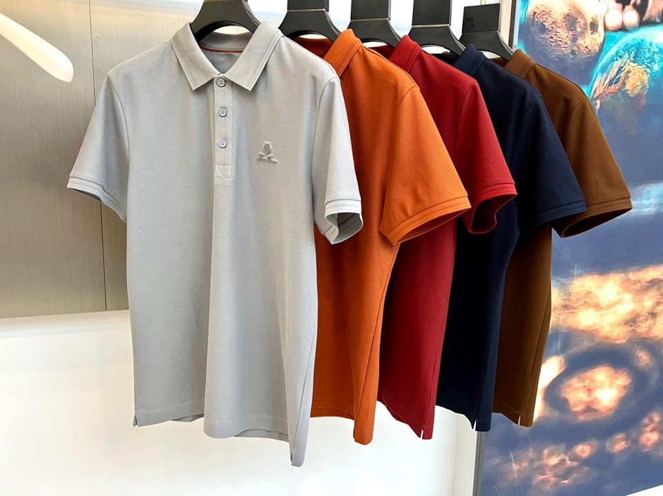 Loro Piana诺悠翩雅、2026春夏新品短袖POLO衫，甄选100%优质棉料，柔软亲肤、透气吸汗，