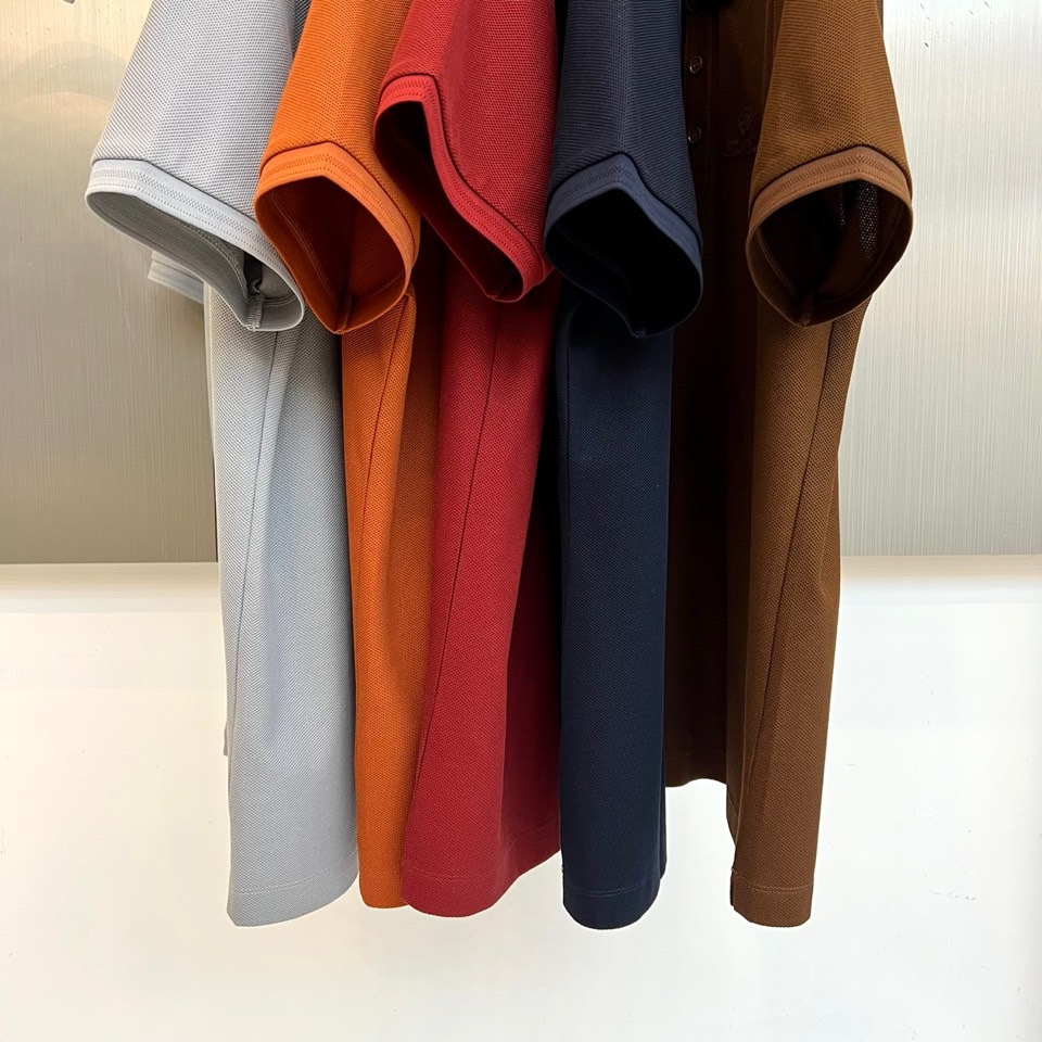 Loro Piana诺悠翩雅、2026春夏新品短袖POLO衫，甄选100%优质棉料，柔软亲肤、透气吸汗，