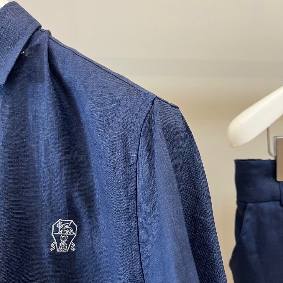 Brunello Cucinelli-BC、2026春夏新品套装，以纯色为主色调，打造都市轻奢休闲风范。