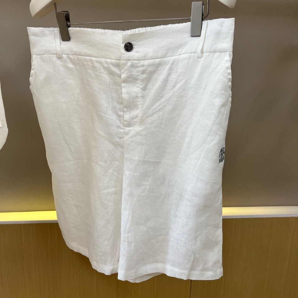 Brunello Cucinelli-BC、2026春夏新品套装，以纯色为主色调，打造都市轻奢休闲风范。