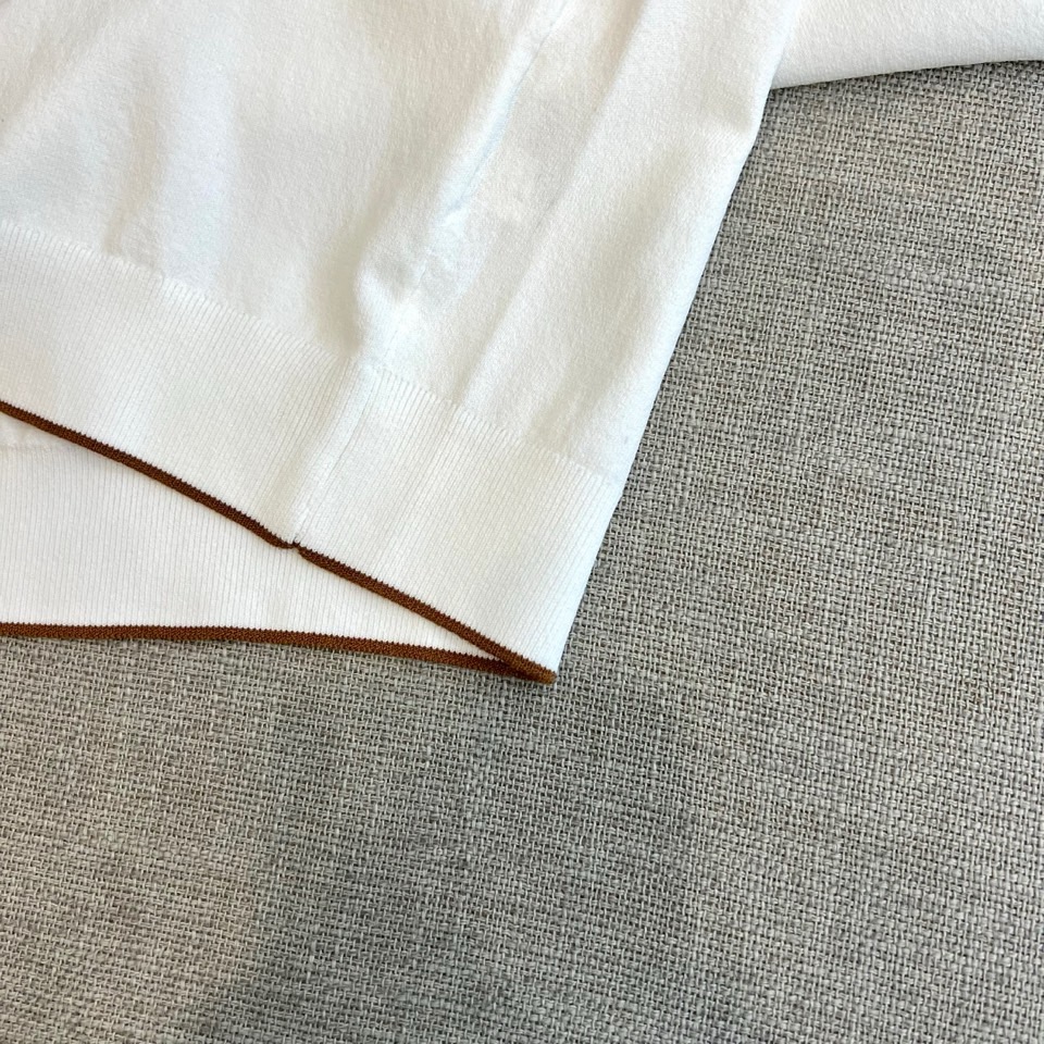 Brunello Cucinelli-BC、2026春夏新品短袖T恤，以简约廓形诠释轻奢日常。纯色调干净