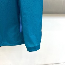 KAILAS凯乐石、2026春夏新品防晒衣,以机能设计诠释户外时尚。款式采用经典连帽与宽松版型,内置可调 KAILAS凯乐石、2026春夏新品防晒衣,以机能设计诠释户外时尚。款式采用经典连帽与宽松版型,内置可调