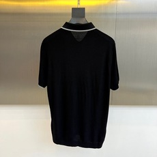 Brunello Cucinelli-BC、2026春夏新品男士POLO衫,主调搭配细腻纹理,简约翻领设 Brunello Cucinelli-BC、2026春夏新品男士POLO衫,主调搭配细腻纹理,简约翻领设