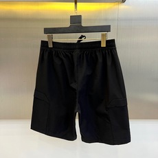 Arcteryx 始祖鸟、2026春夏新品工装短裤,以极简户外美学重塑都市休闲格调。纯 色调温柔百搭,自 Arcteryx 始祖鸟、2026春夏新品工装短裤,以极简户外美学重塑都市休闲格调。纯 色调温柔百搭,自