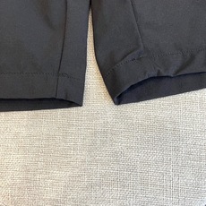 Arcteryx 始祖鸟、2026春夏新品工装短裤,以极简户外美学重塑都市休闲格调。纯 色调温柔百搭,自 Arcteryx 始祖鸟、2026春夏新品工装短裤,以极简户外美学重塑都市休闲格调。纯 色调温柔百搭,自