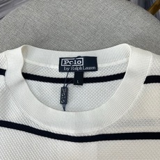 Polo Ralph Lauren拉夫劳伦、2026春夏新品条纹针织短袖T恤,以经典宽条纹演绎永不过时的 Polo Ralph Lauren拉夫劳伦、2026春夏新品条纹针织短袖T恤,以经典宽条纹演绎永不过时的
