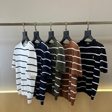 Polo Ralph Lauren拉夫劳伦、2026春夏新品条纹针织短袖T恤,以经典宽条纹演绎永不过时的 Polo Ralph Lauren拉夫劳伦、2026春夏新品条纹针织短袖T恤,以经典宽条纹演绎永不过时的