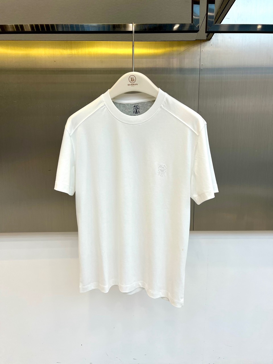Brunello Cucinelli-BC、2026春夏新品短袖T恤，以极简美学诠释都市轻奢格调。纯色搭