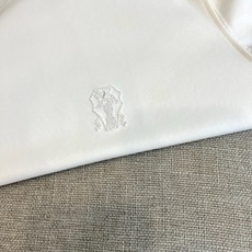 Brunello Cucinelli-BC、2026春夏新品短袖T恤,以极简美学诠释都市轻奢格调。纯色搭 Brunello Cucinelli-BC、2026春夏新品短袖T恤,以极简美学诠释都市轻奢格调。纯色搭
