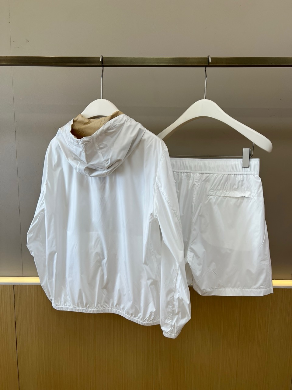 Brunello Cucinelli-BC、2026春夏新品轻运动套装，以纯粹色调诠释极简美学与功能主义