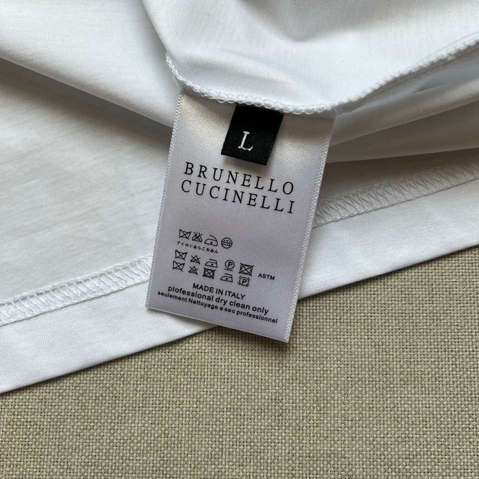 Brunello Cucinelli-BC、2026春夏新品短袖T恤，以简约廓形诠释当代轻奢男装美学。纯