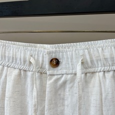 Brunello Cucinelli-BC、2026春夏新品休闲短裤,以纯色为基调,诠释当代都市轻运动美 Brunello Cucinelli-BC、2026春夏新品休闲短裤,以纯色为基调,诠释当代都市轻运动美