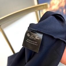Loro Piana诺悠翩雅、2026春夏新品短袖Polo衫,色调温柔百搭,采用100%丝光棉面料,质感 Loro Piana诺悠翩雅、2026春夏新品短袖Polo衫,色调温柔百搭,采用100%丝光棉面料,质感