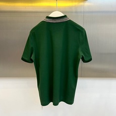 Loro Piana诺悠翩雅、2026春夏新品短袖Polo衫,色调温柔百搭,采用100%丝光棉面料,质感 Loro Piana诺悠翩雅、2026春夏新品短袖Polo衫,色调温柔百搭,采用100%丝光棉面料,质感