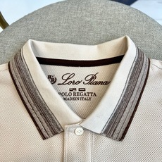 Loro Piana诺悠翩雅、2026春夏新品短袖Polo衫,色调温柔百搭,采用100%丝光棉面料,质感 Loro Piana诺悠翩雅、2026春夏新品短袖Polo衫,色调温柔百搭,采用100%丝光棉面料,质感