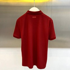 Tom Ford 汤姆福特、2026春夏新品短袖Polo衫,以极简美学重塑经典,色调沉稳高级,轻松驾驭商 Tom Ford 汤姆福特、2026春夏新品短袖Polo衫,以极简美学重塑经典,色调沉稳高级,轻松驾驭商