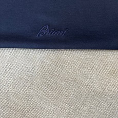 BERLUTI 布鲁提、2026春夏新品短袖T恤,以纯色调演绎极简奢华美学,经典圆领短袖剪裁适配多元身形 BERLUTI 布鲁提、2026春夏新品短袖T恤,以纯色调演绎极简奢华美学,经典圆领短袖剪裁适配多元身形