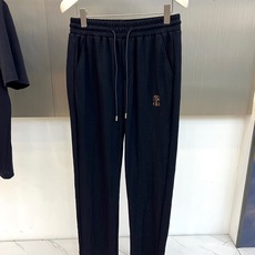 Brunello Cucinelli-BC、2026春夏新品休闲套装,以低饱和主色调,打造都市轻奢度假风 Brunello Cucinelli-BC、2026春夏新品休闲套装,以低饱和主色调,打造都市轻奢度假风