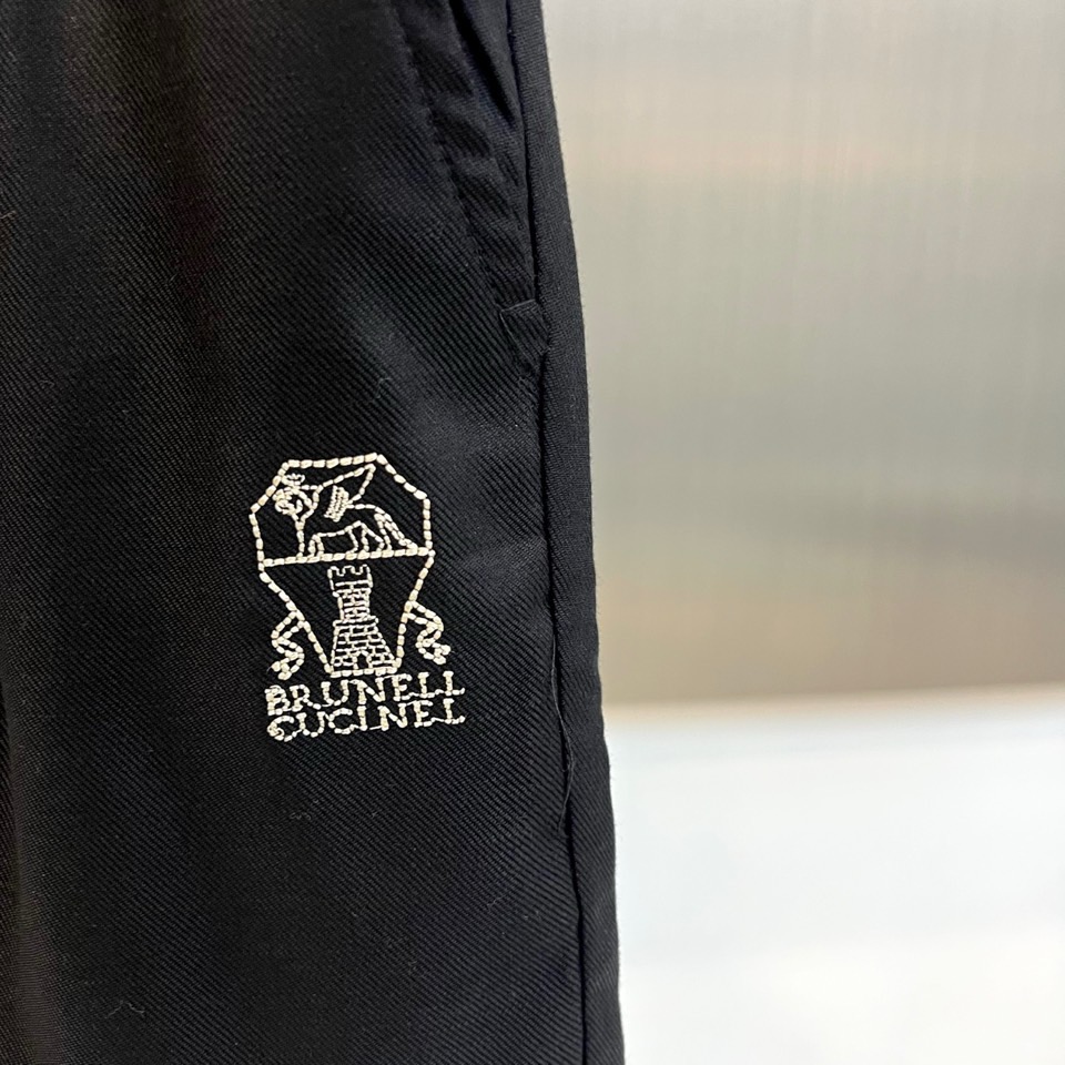 一套.Brunello Cucinelli-BC、2026春夏新品套装，Polo衫与短裤的同色系套装，完